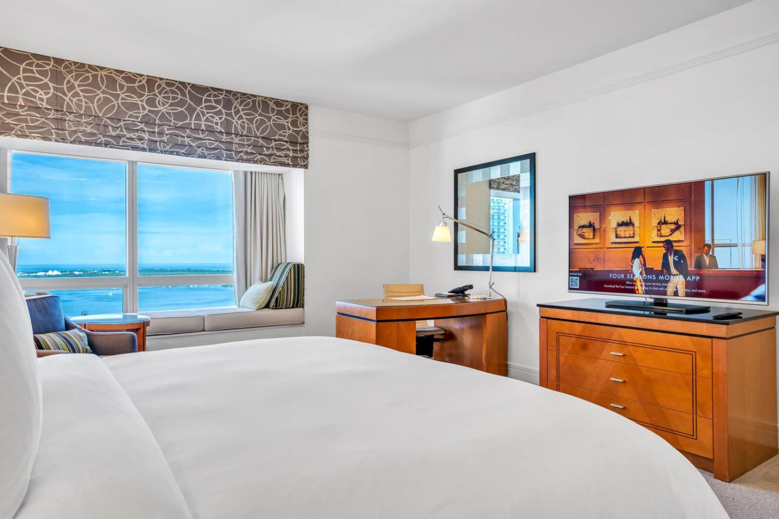 2 Bedroom Or King Studio Suites Four Seasons Hotel Miami Free Wi-Fi & Free Parking Екстериор снимка