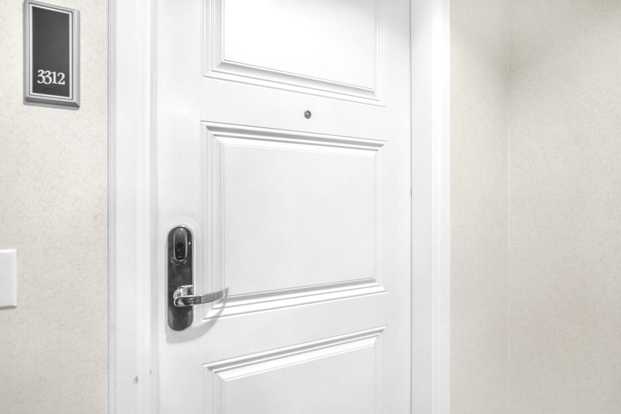 2 Bedroom Or King Studio Suites Four Seasons Hotel Miami Free Wi-Fi & Free Parking Екстериор снимка