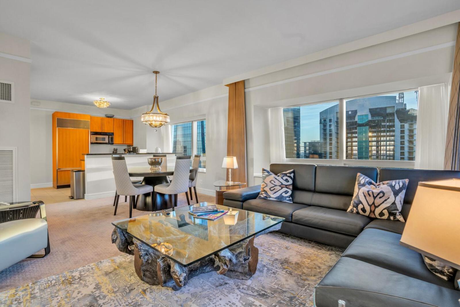 Spacious 2 Bedroom 2 Bath & Studio Suites In The Four Seasons Hotel Miami High Floors Екстериор снимка